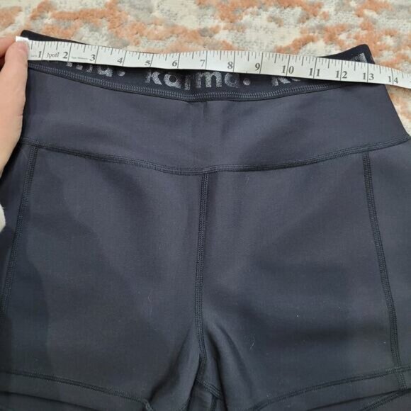 Karma Ali Short in Black - Size Large - Picture 6 of 9